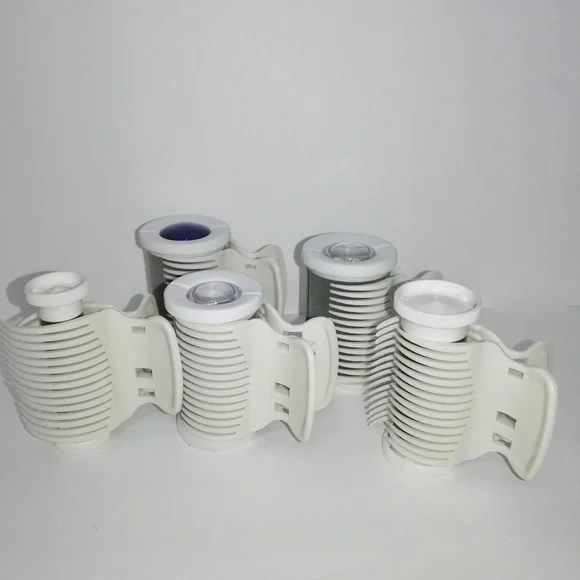 Hot Roller Clips, 20 Clamps With Travel Bag - Picture 5 of 5